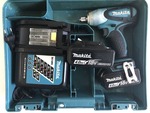 Гайковёрт аккумуляторный ударный MAKITA DTW251RME (18 В, 230нм, 1/2", 1,7кг, 2акк.Li-ion.4Ач, кейс)