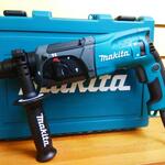 Перфоратор SDS-plus MAKITA HR-2475 (780 Вт, 2,7Дж, 3кг, 3реж, кейс)