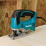 Лобзик электрический Makita JV0600K (650Вт, 500-3100об/мин, маятн. ход)