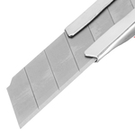 Нож, 18 мм, выдвижное лезвие, металлическая направляющая, эргономичная двухкомпонентная рукоятка Matrix